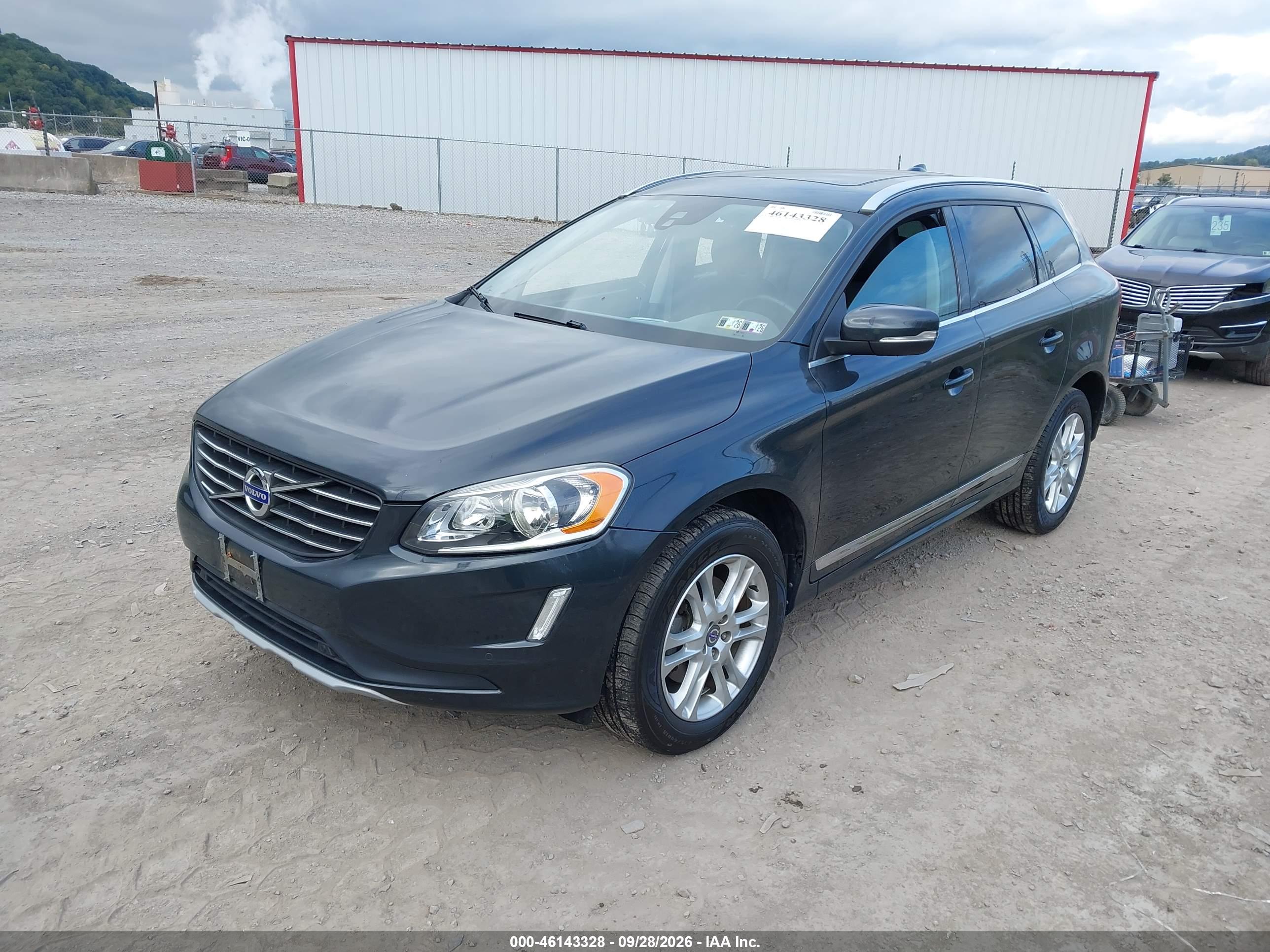 2016 VOLVO XC60 T5 PREMIER — I2
