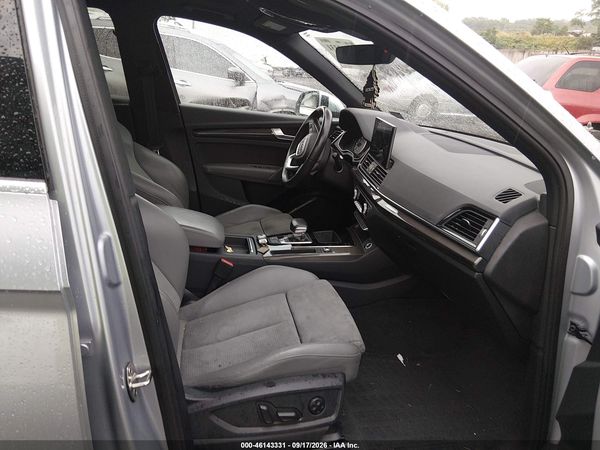 2022 AUDI SQ5 PREMIUM — I5