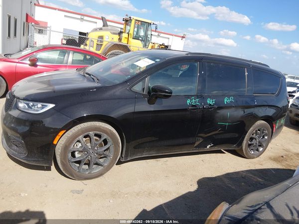 2025 CHRYSLER PACIFICA LIMITED — I117