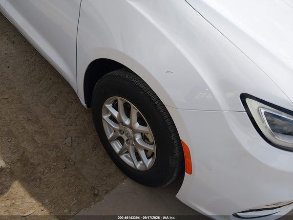 2025 CHRYSLER PACIFICA SELECT — I6