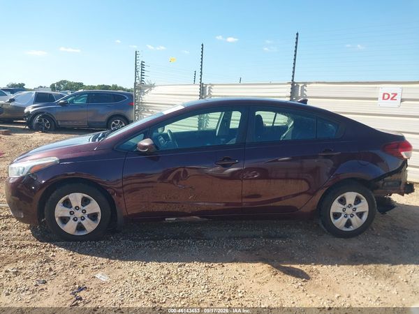 2018 KIA FORTE LX — I117