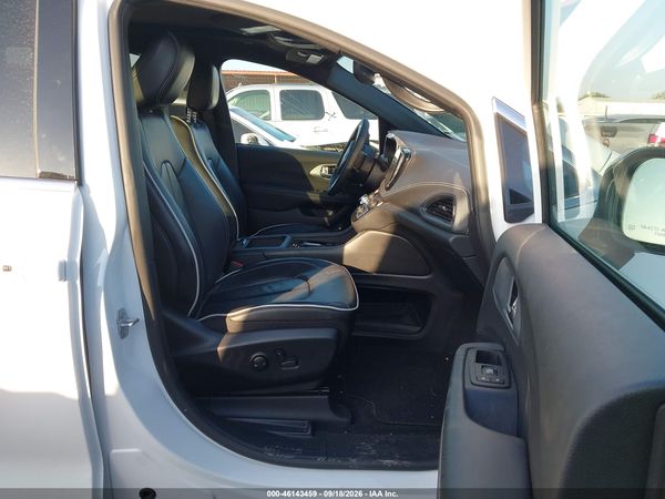 2026 CHRYSLER PACIFICA LIMITED — I5