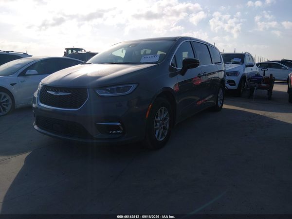 2025 CHRYSLER PACIFICA SELECT — I2