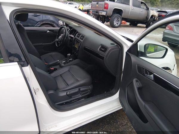 2017 VOLKSWAGEN JETTA — I5