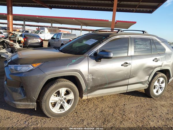 2021 TOYOTA RAV4 XLE — I6