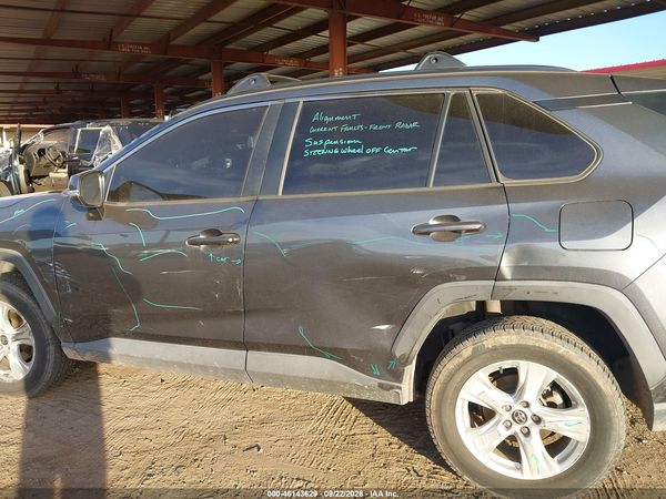 2021 TOYOTA RAV4 XLE — I117
