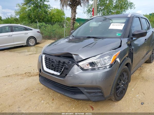 2019 NISSAN KICKS S — I6