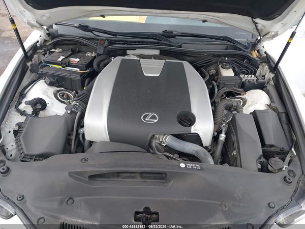 2017 LEXUS IS 300 — I10