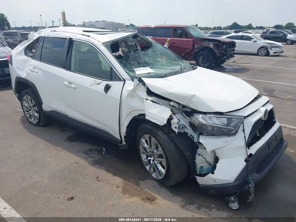 2019 TOYOTA RAV4 XLE PREMIUM — I1