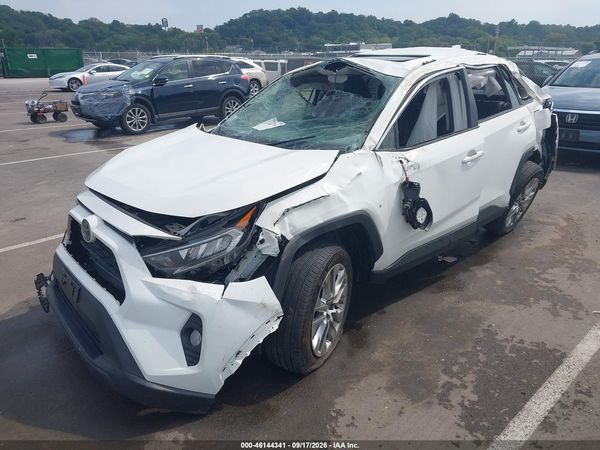 2019 TOYOTA RAV4 — I2