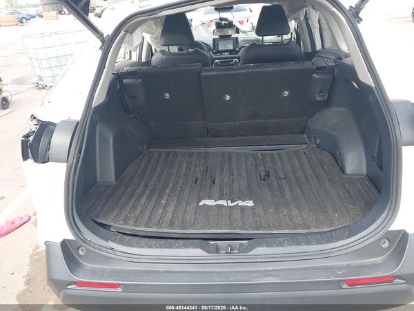 2019 TOYOTA RAV4 XLE PREMIUM — I152