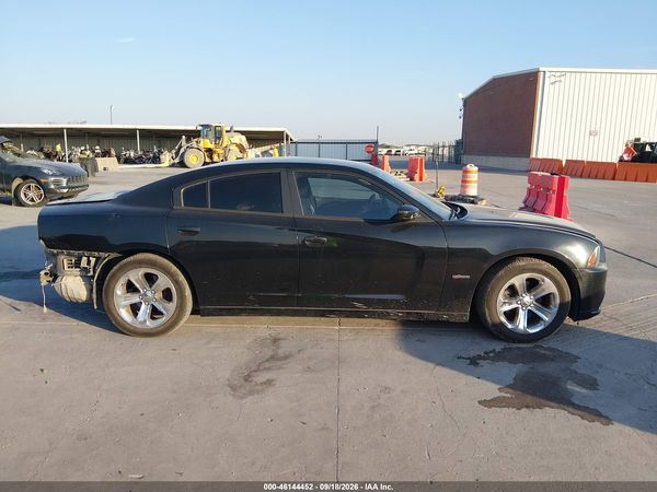 2014 DODGE CHARGER SE — I116