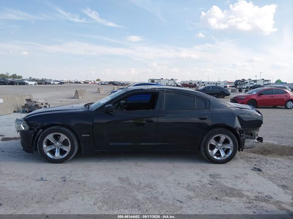 2014 DODGE CHARGER SE — I117