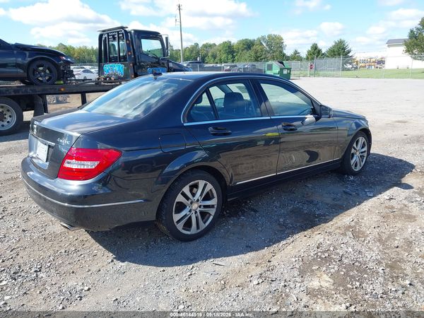 2012 MERCEDES-BENZ C 300 LUXURY 4MATIC — I4