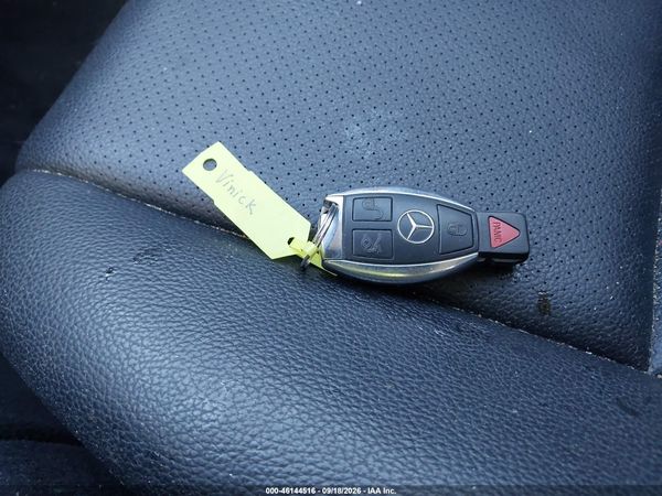 2012 MERCEDES-BENZ C 300 LUXURY 4MATIC — I11