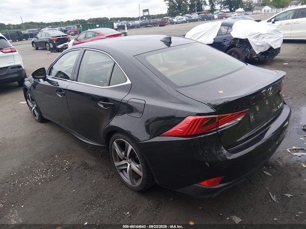 2017 LEXUS IS 300 — I3