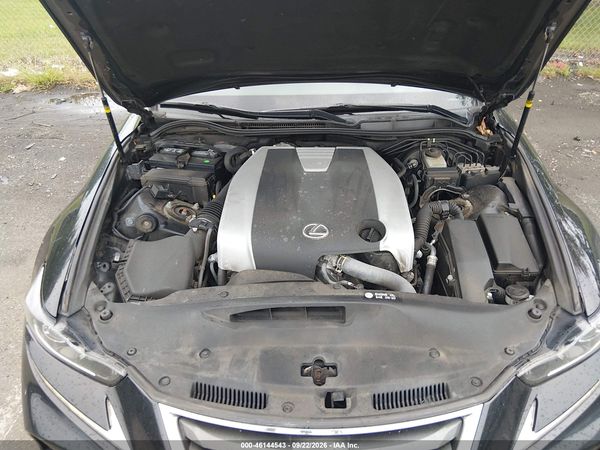 2017 LEXUS IS 300 — I10