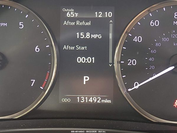 2017 LEXUS IS 300 — I118