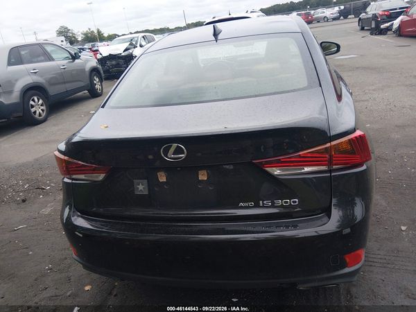 2017 LEXUS IS 300 — I119