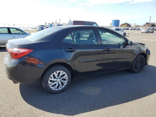 2018 TOYOTA COROLLA