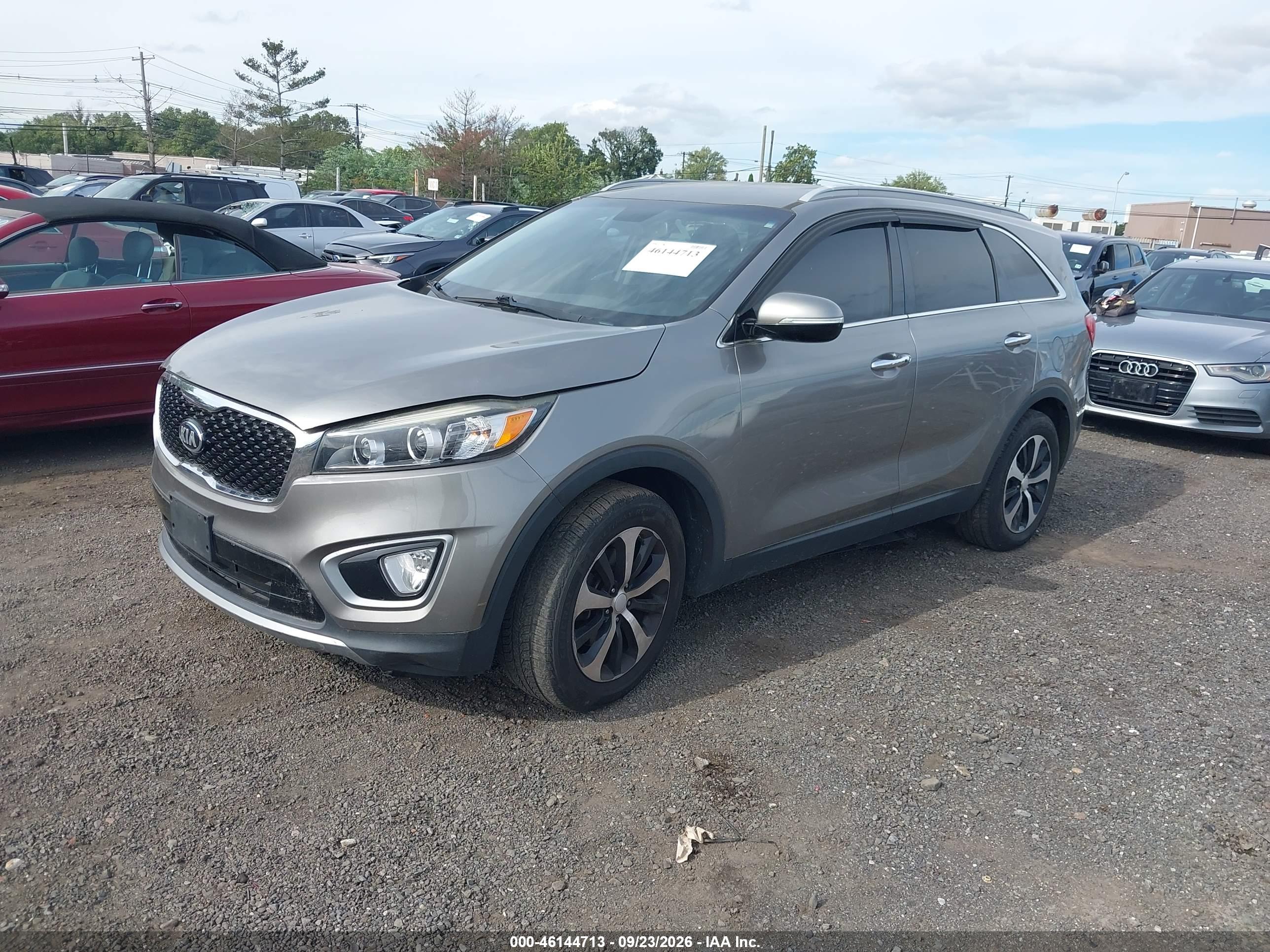 2016 KIA SORENTO 3.3L EX — I2