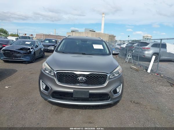 2016 KIA SORENTO 3.3L EX — I6
