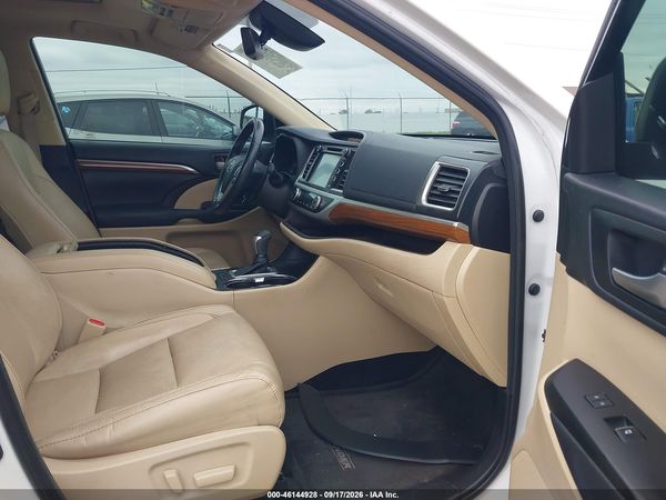 2018 TOYOTA HIGHLANDER LIMITED — I5