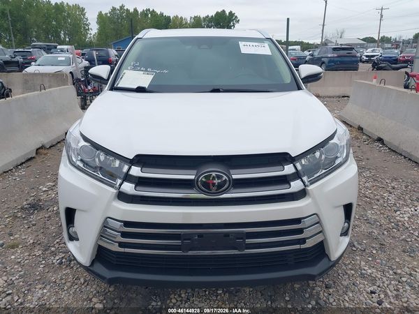 2018 TOYOTA HIGHLANDER LIMITED — I115