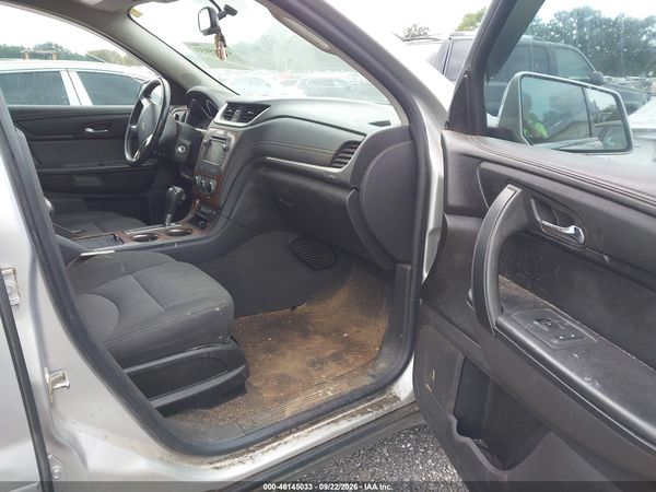 2013 CHEVROLET TRAVERSE 2LT — I5