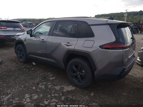 2026 TOYOTA RAV4 LE — I3