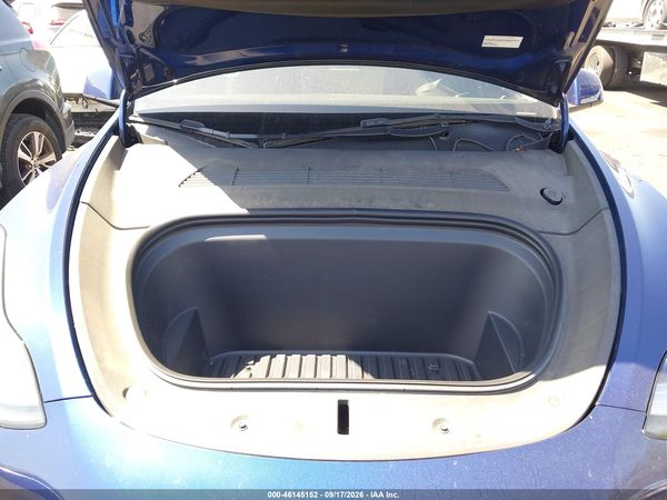 2023 TESLA MODEL Y — I10