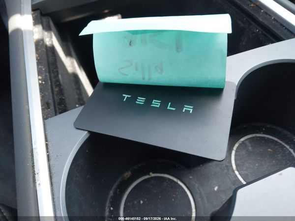 2023 TESLA MODEL Y — I11