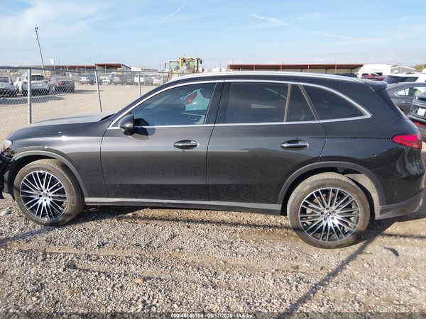 2025 MERCEDES-BENZ GLC 300 SUV — I117