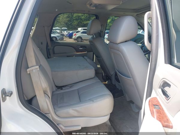 2012 CHEVROLET TAHOE LT — I8