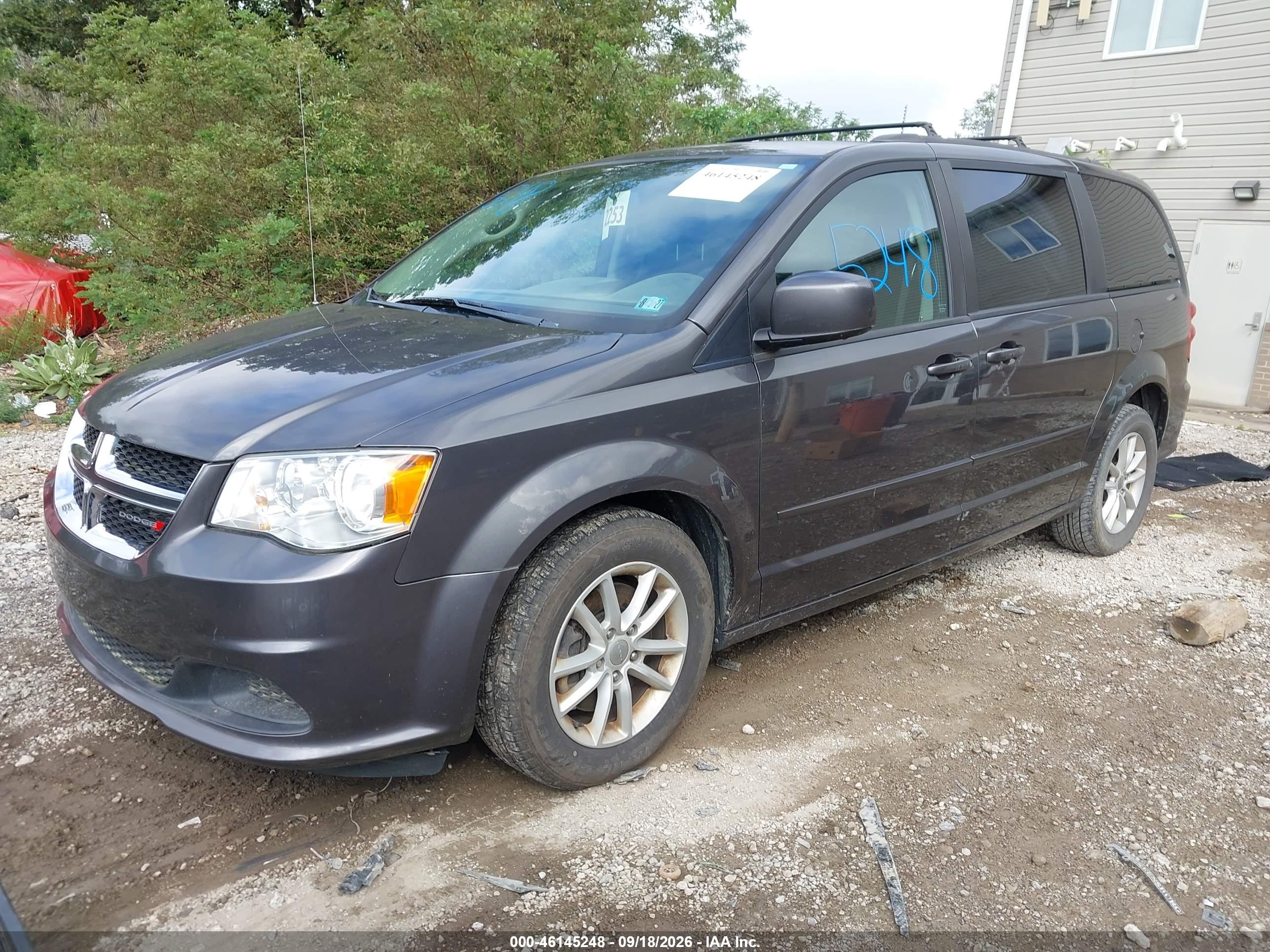 2015 DODGE GRAND CARAVAN SXT — I2