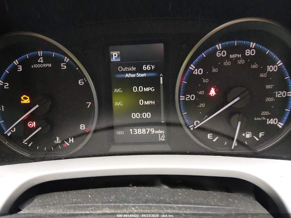 2017 TOYOTA RAV4 LE — I7