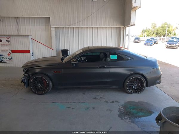 2017 MERCEDES-BENZ AMG C 63 — I117