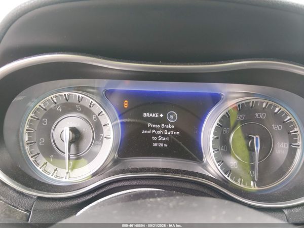 2018 CHRYSLER 300 LIMITED — I7