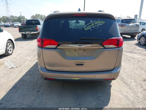 2017 CHRYSLER PACIFICA TOURING-L — I119