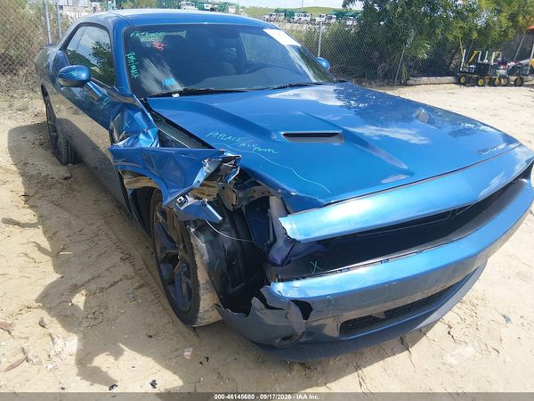 2022 DODGE CHALLENGER SXT — I6