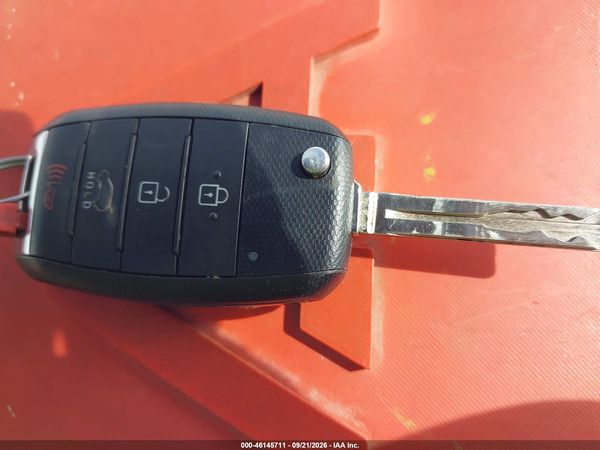 2016 KIA SOUL Plus — I11