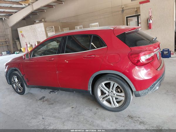 2016 MERCEDES-BENZ GLA 250 GLA250 — I117
