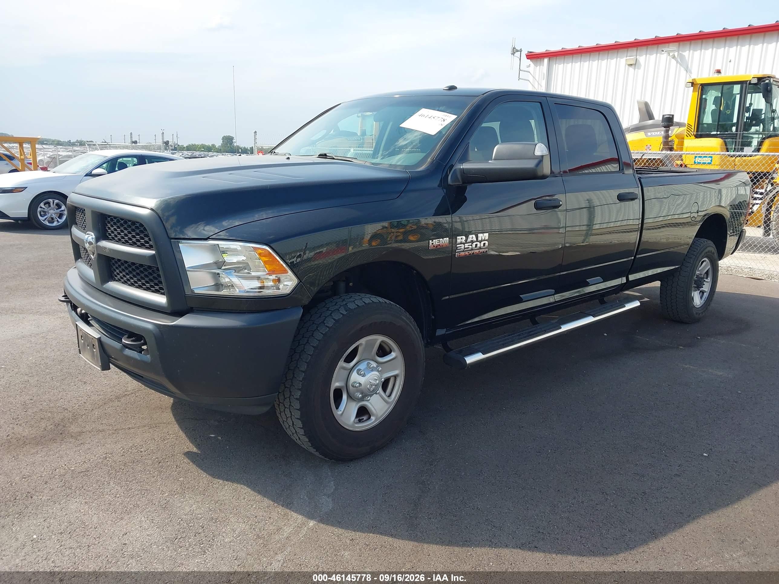 2018 RAM 3500 TRADESMAN  4X4 8' BOX — I2