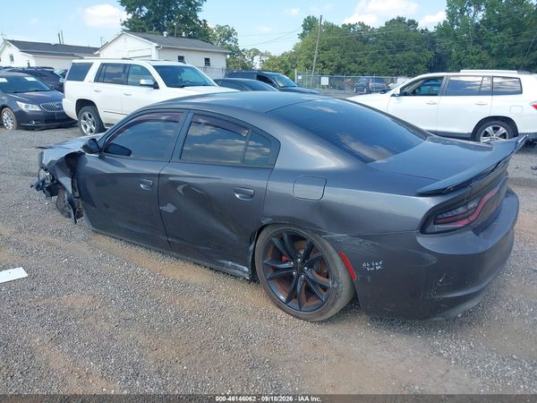 2016 DODGE CHARGER SE — I3