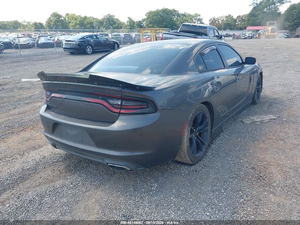 2016 DODGE CHARGER SE — I4
