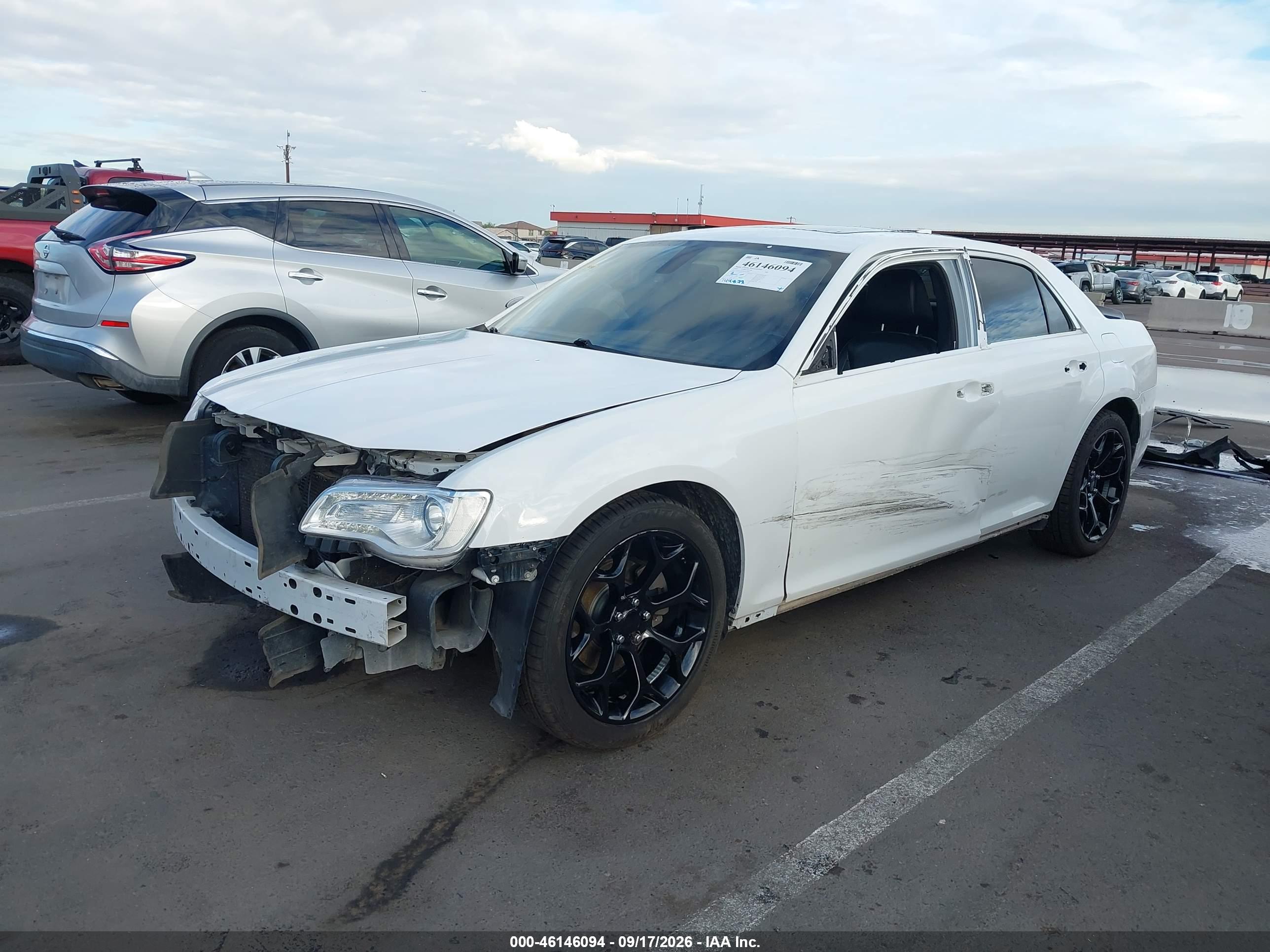 2020 CHRYSLER 300 LIMITED — I2