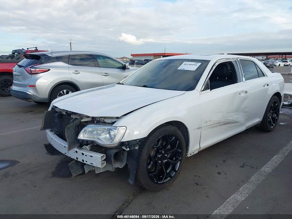 2020 CHRYSLER 300 LIMITED — I6