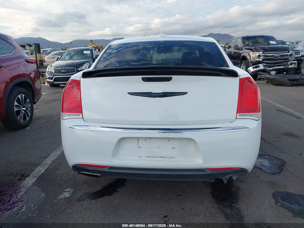 2020 CHRYSLER 300 LIMITED — I119