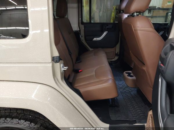 2017 JEEP WRANGLER UNLIMITED SAHARA — I8