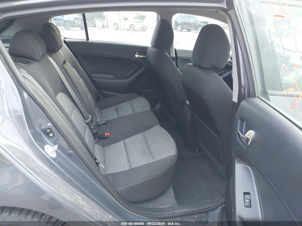 2016 KIA FORTE LX — I8